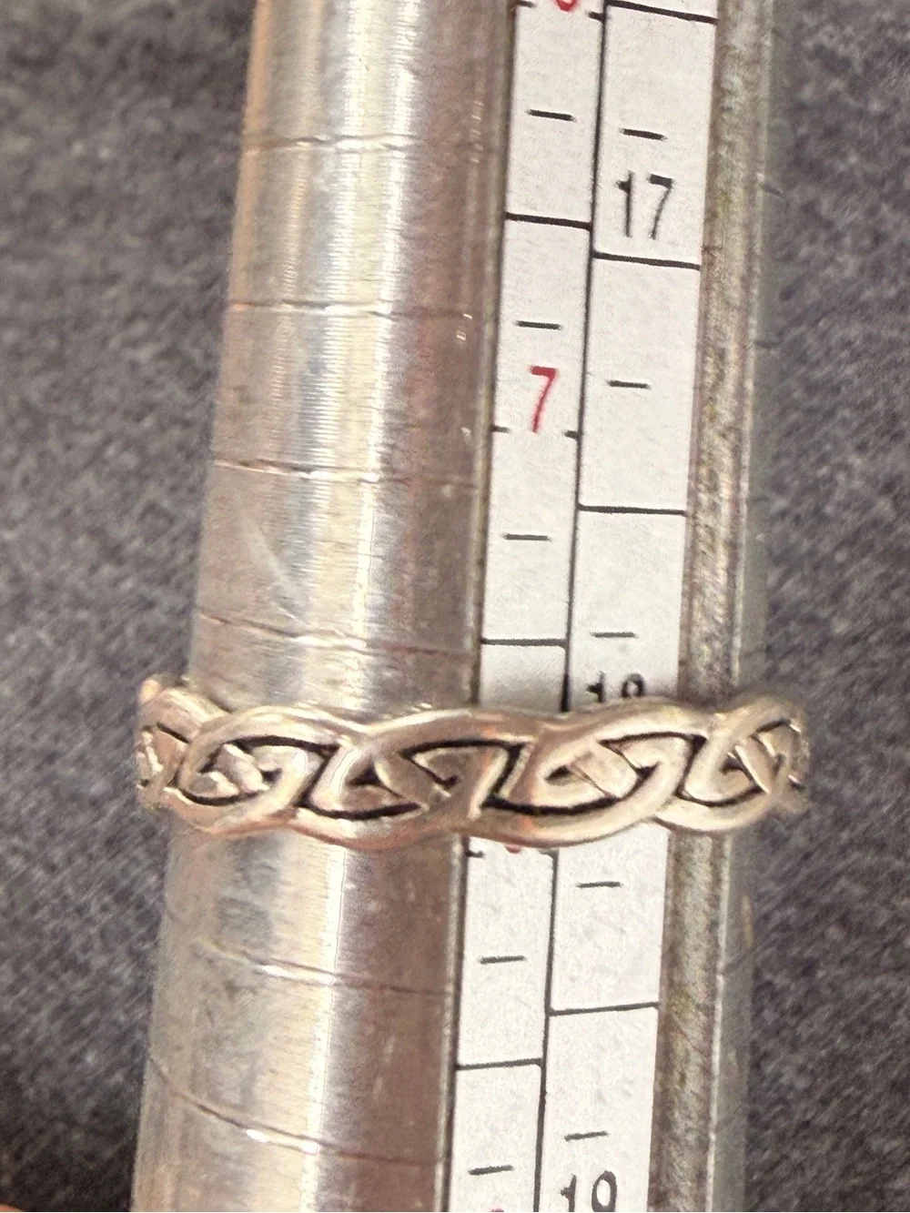 VTG Sterling Silver Celtic Knot Band Ring Sz8